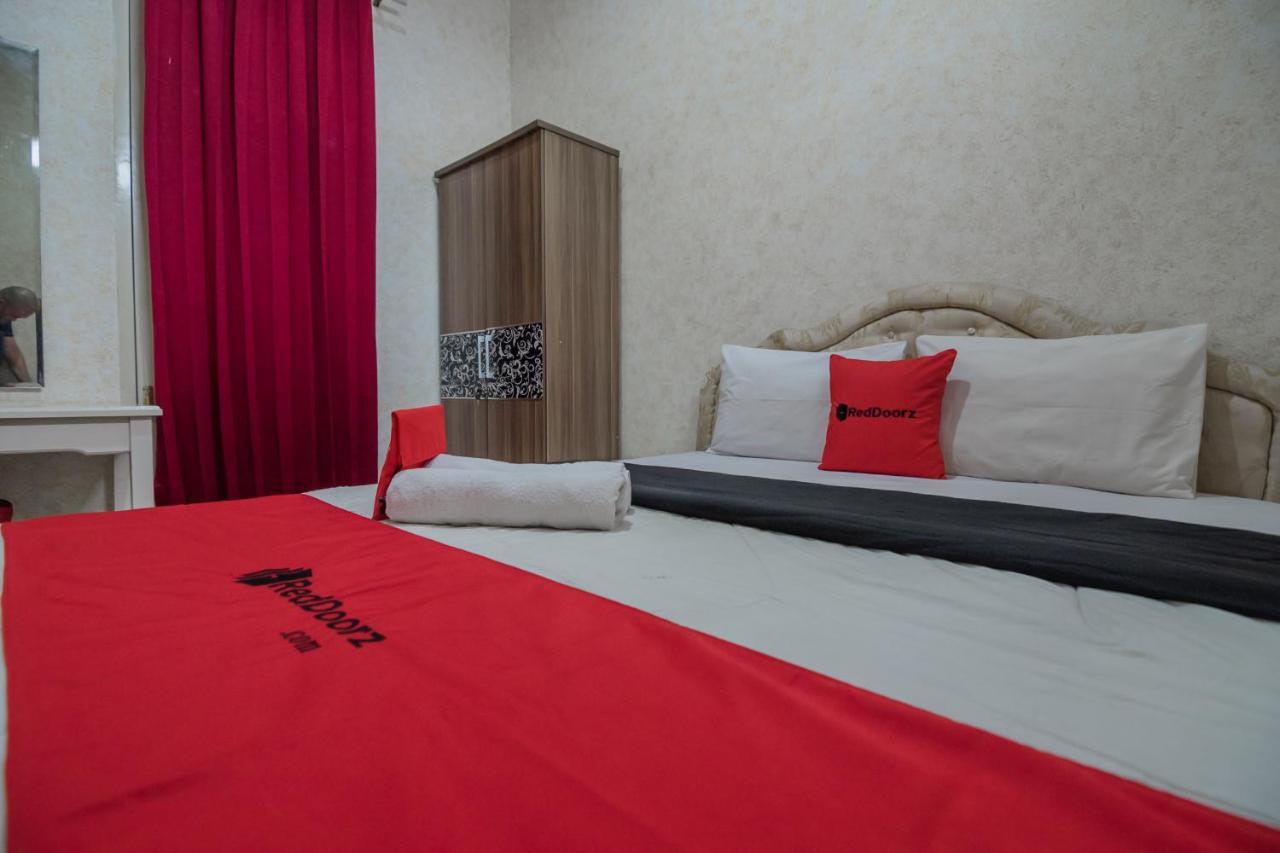Reddoorz @ Jalan Ahmad Yani Jambi Hotel Exterior photo