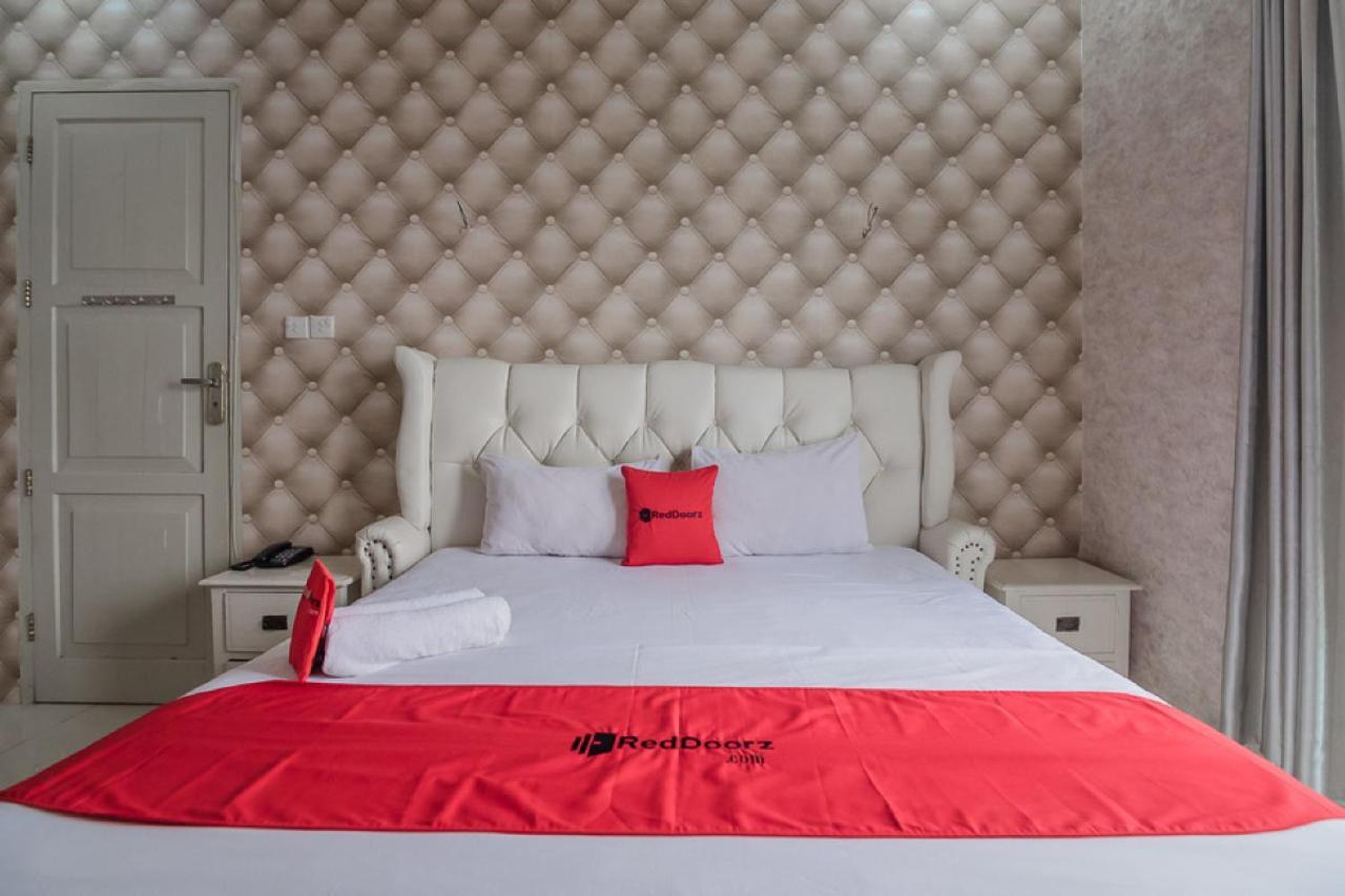 Reddoorz @ Jalan Ahmad Yani Jambi Hotel Exterior photo